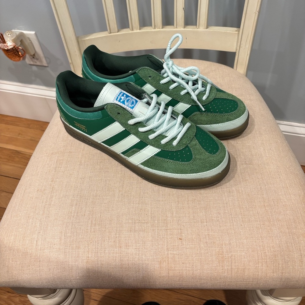 adidas Green and White Retro Low-Top Sneakers x Bad Bunny “El Yunque” - Picture 3 of 7
